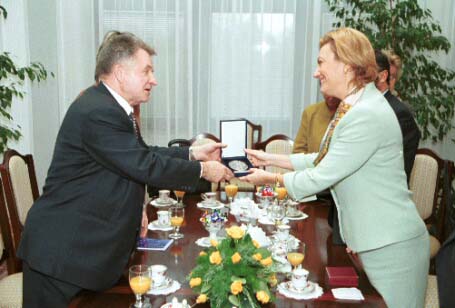 Marszaek L. Pastusiak i przewodniczca L.F. Rudi Ubeda