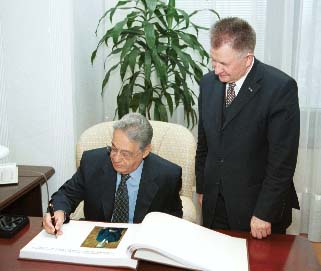 Prezydent FR Brazylii Fernando Henrique Cardoso i marszaek Senatu RP Longin Pastusiak