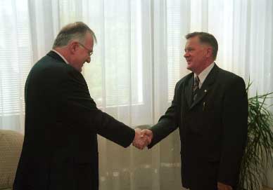 Rozmiar: 16174 bajtw