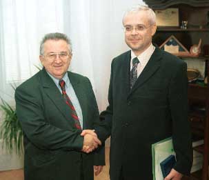 Rozmiar: 16409 bajtw