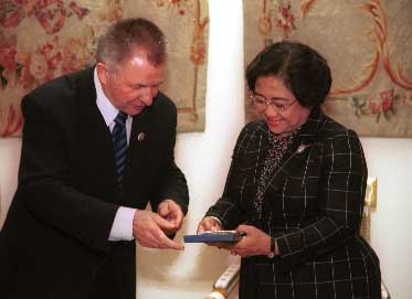 Rozmiar: 20047 bajtw