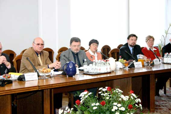 Rozmiar: 39405 bajtw