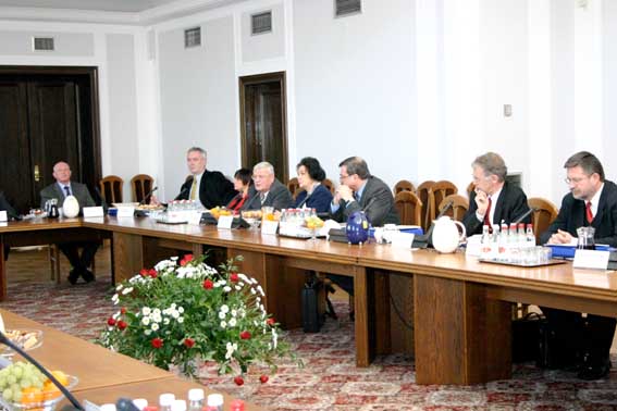 Rozmiar: 41376 bajtw