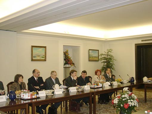 Rozmiar: 43981 bajtw