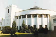 Budynek Sejmu - widok od ul. Wiejskiej